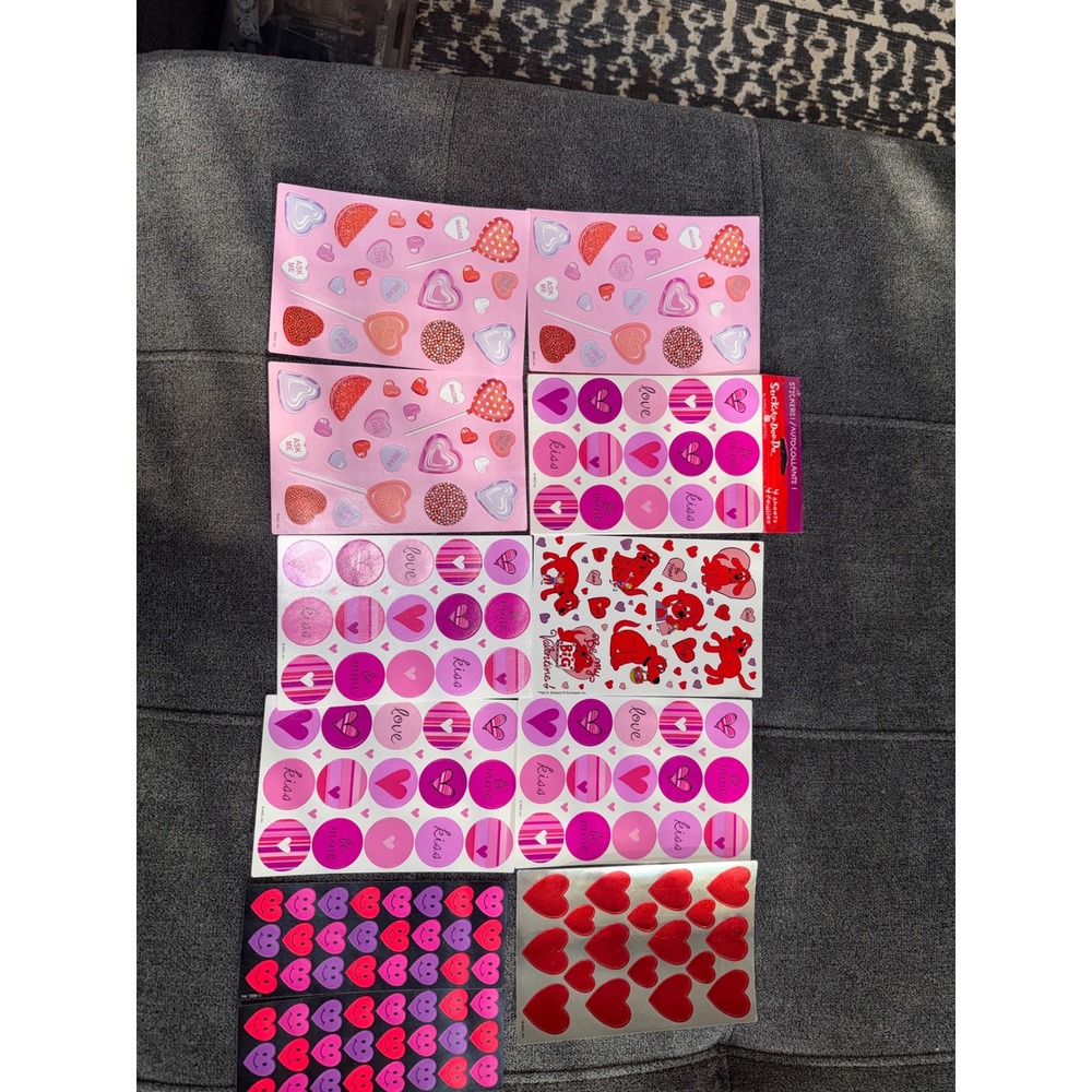 VTG Valentines Day Sticker Lot Clifford The Big Red Dog Hearts Pink Purple Red